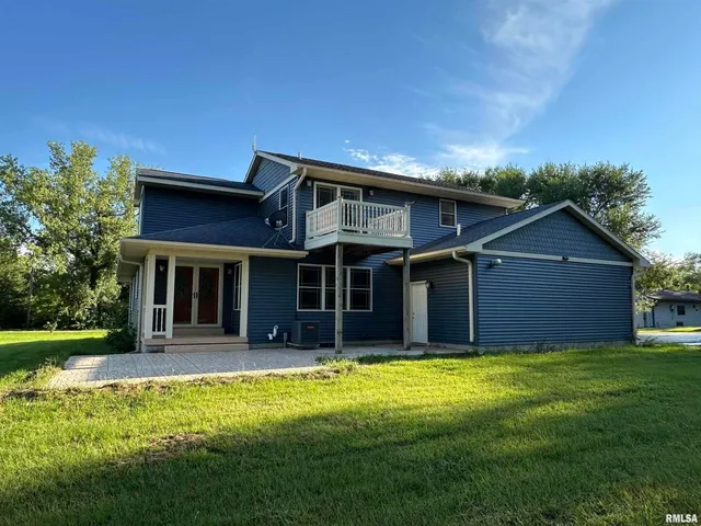 $239,000 | 10525 2 Mile Road, Thomson, IL 61285