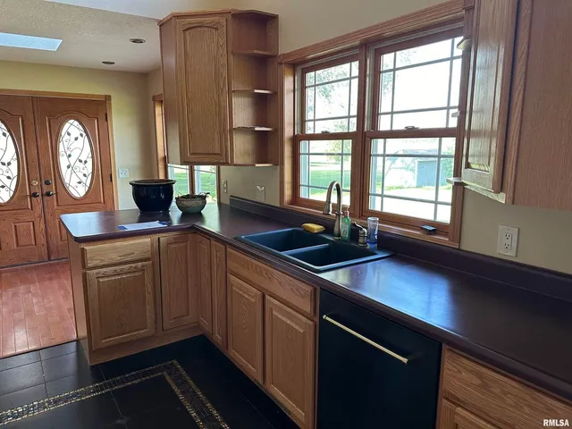 $239,000 | 10525 2 Mile Road, Thomson, IL 61285