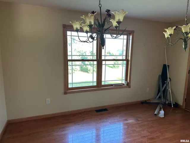 $239,000 | 10525 2 Mile Road, Thomson, IL 61285