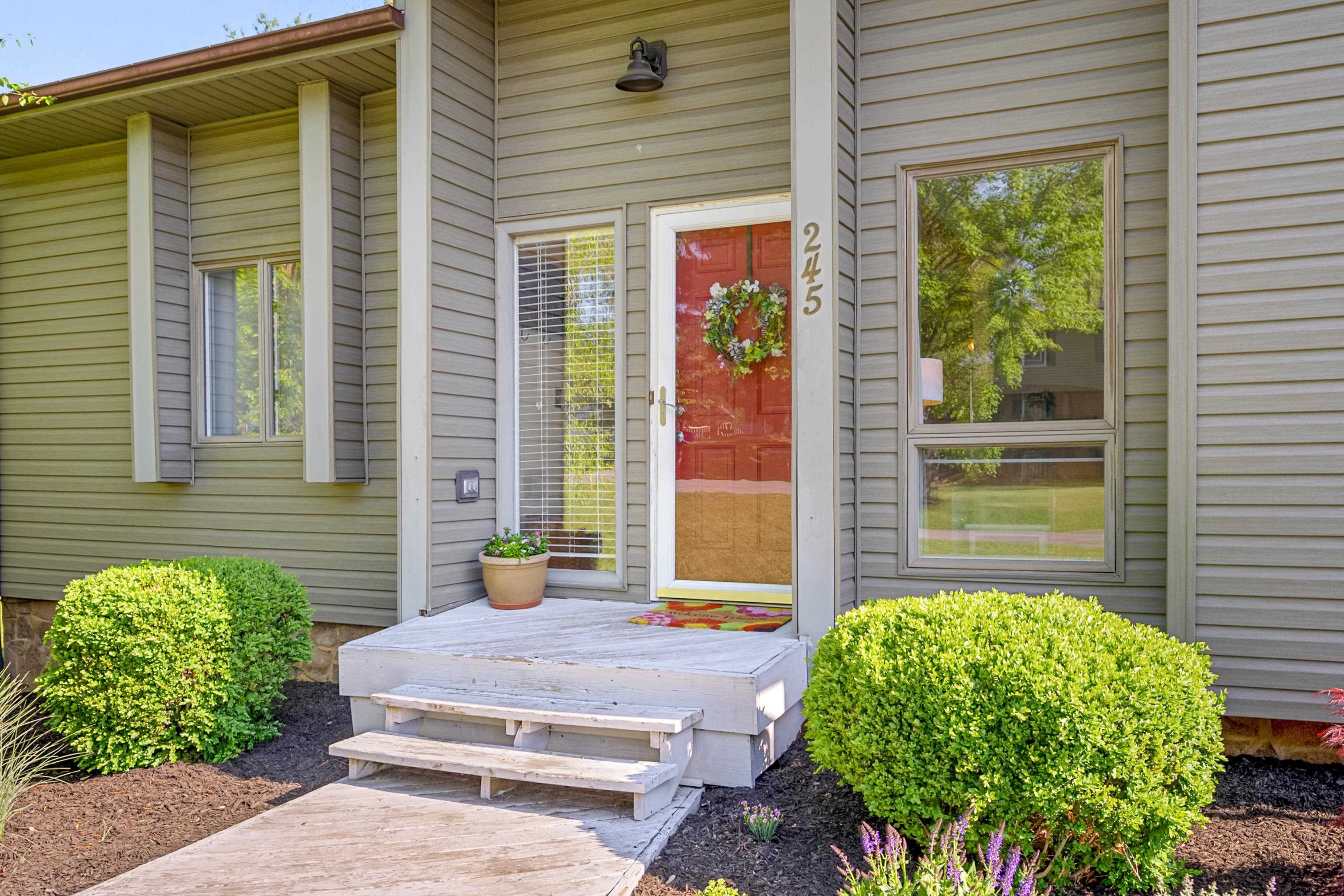245 East Windmill Ridge Road Northwest Christiansburg, VA 24073 - Photo 10 of 71 Gallery Image 10