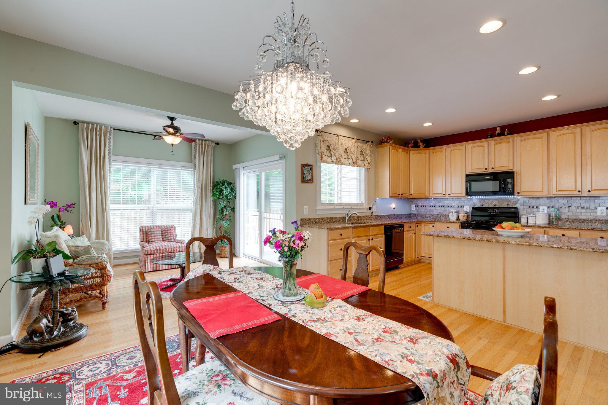9185 Furey Road Lorton, VA 22079 - Photo 13 of 45 Gallery Image 13