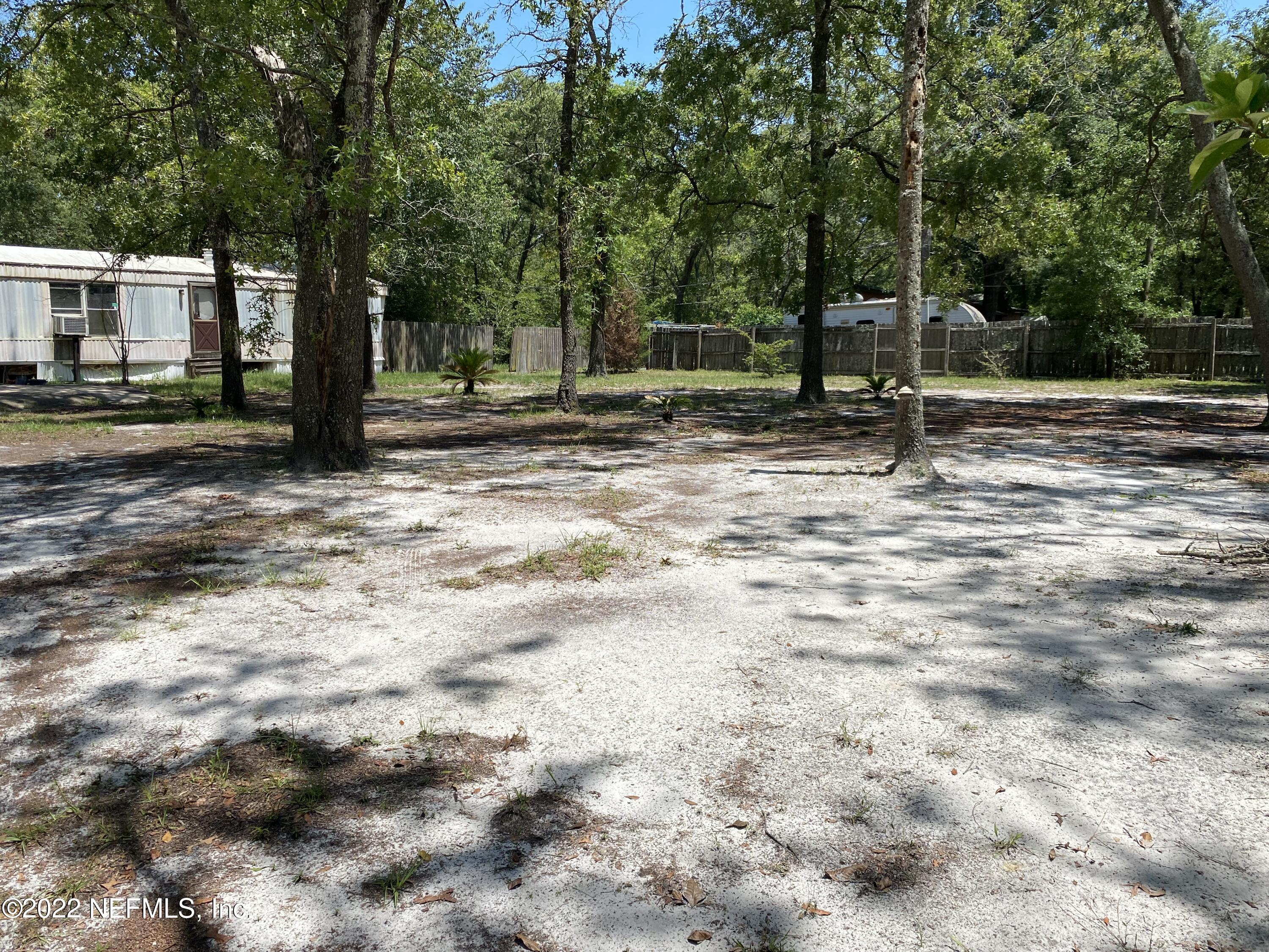 85198 Duane Road Yulee, FL 32097 - Photo 3 of 12 12C6570F-AE0C-417E-B499-35E8EE652517