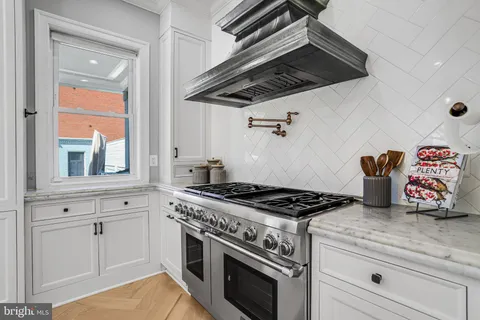 $1,850,000 | 419 U Street Northwest, Washington, DC 20001