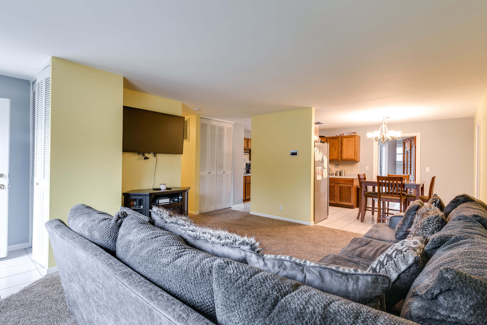 52 Fernwood Road Montgomery, IL 60538 - Photo 3 of 15