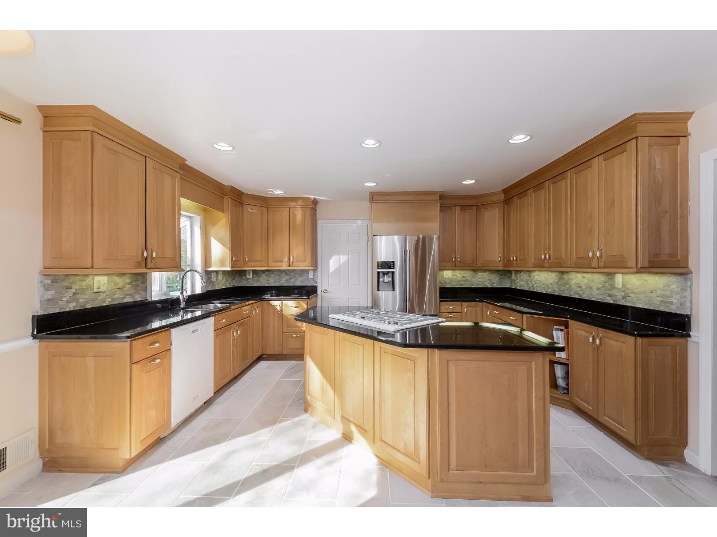 1 Yeger Road Princeton Junction, NJ 08550 - Photo 6 of 24