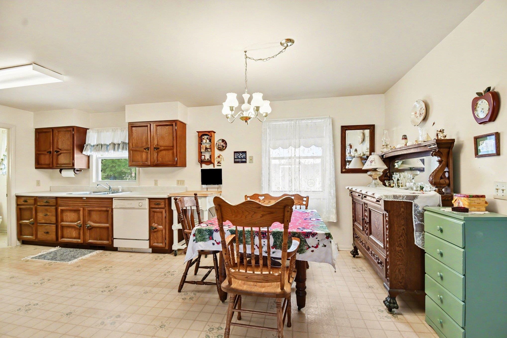 5491 East Esmond Road Hale, MI 48739 - Photo 9 of 30