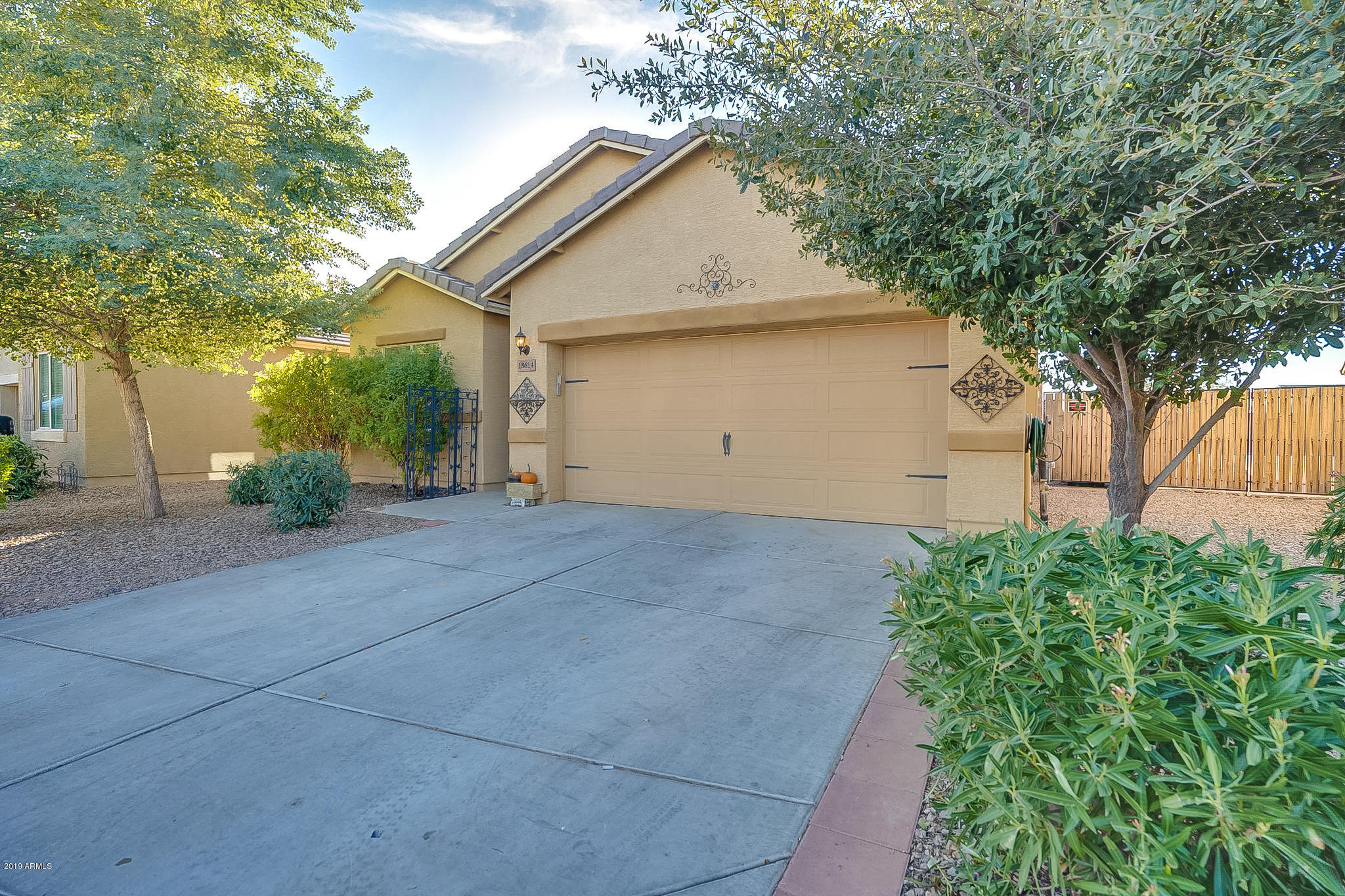 18614 North Lariat Road Maricopa, AZ 85138 - Photo 2 of 46 Front