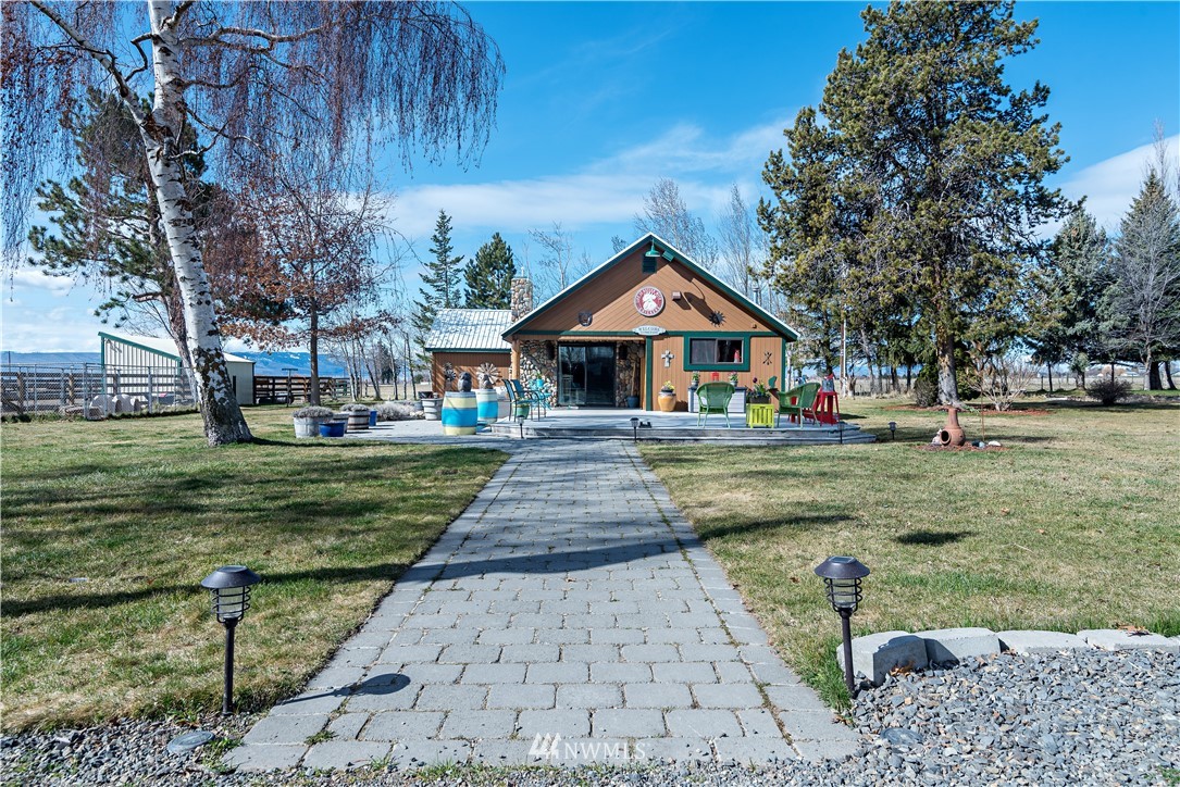 2751 Brick Mill Road Ellensburg, WA 98926 - Photo 1 of 38 Gallery Image 1