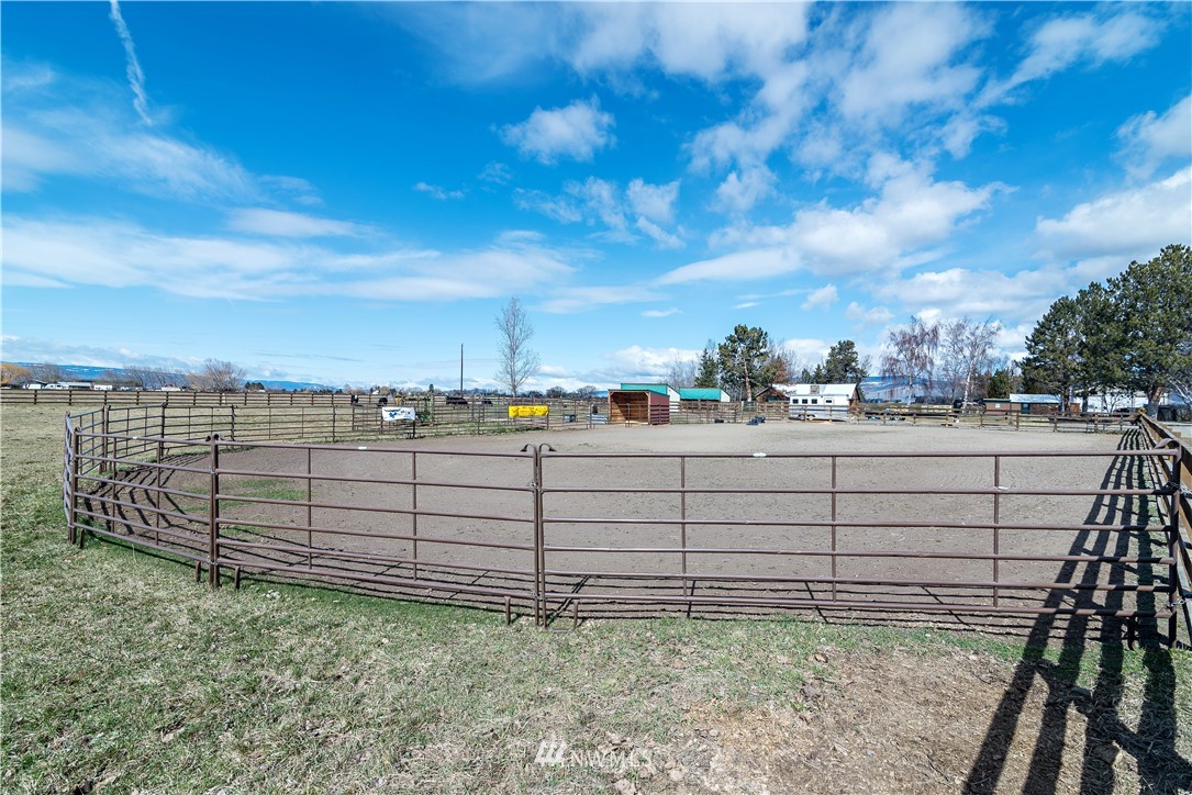 2751 Brick Mill Road Ellensburg, WA 98926 - Photo 21 of 38 Gallery Image 21