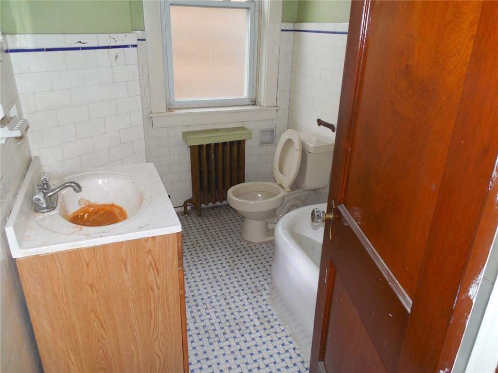 63 Harlem Avenue McKees Rocks, PA 15136 - Photo 12 of 18 Gallery Image 12