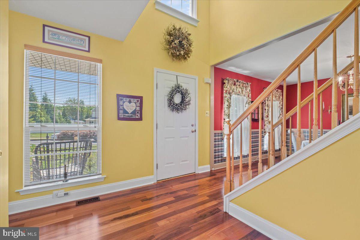 110 Treeline Drive Deptford, NJ 08096 - Photo 3 of 42