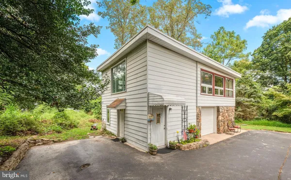 $1,895,000 | 120 Diamond Rock Road, Phoenixville, PA 19460