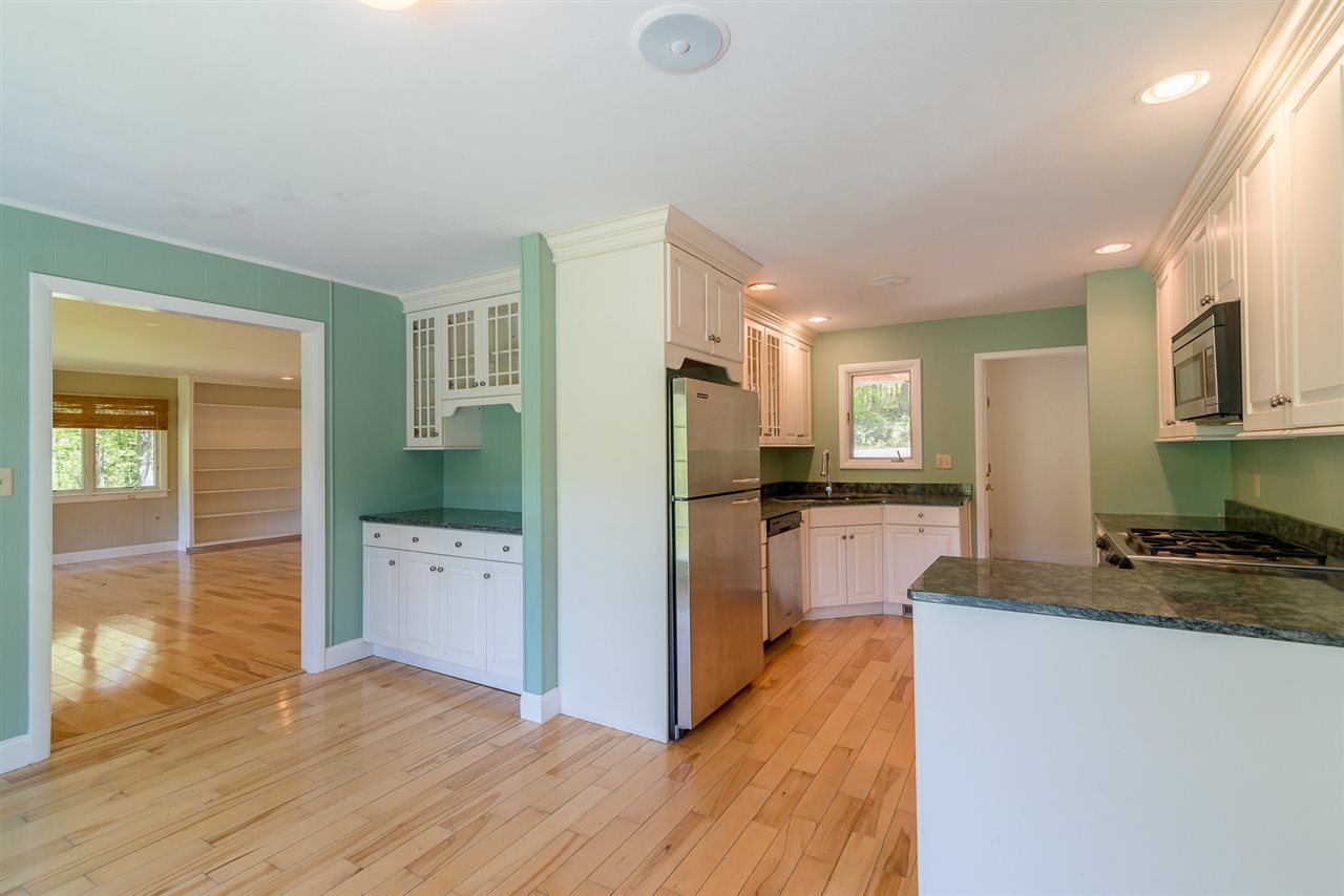 75 Timberbrook Dorset, VT 05251 - Photo 5 of 11 Gallery Image 5