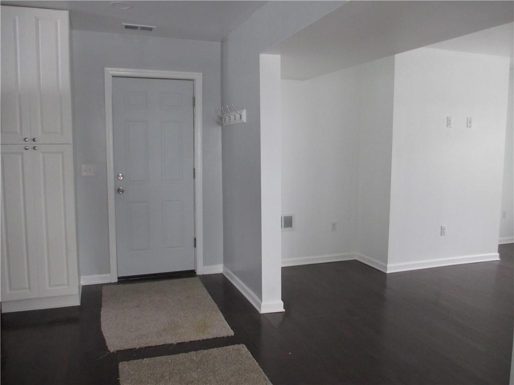 21 Ridge Road Pittsburgh, PA 15221 - Photo 8 of 21 Gallery Image 8