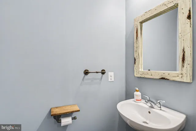 $624,900 | 5954 Logans Way, Ellicott City, MD 21043