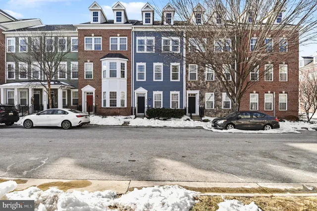 $624,900 | 5954 Logans Way, Ellicott City, MD 21043