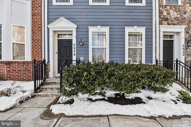 $624,900 | 5954 Logans Way, Ellicott City, MD 21043