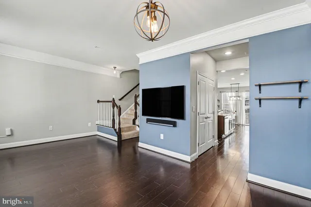 $624,900 | 5954 Logans Way, Ellicott City, MD 21043