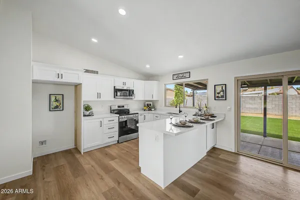 $444,900 | 908 West Montoya Lane, Phoenix, AZ 85027