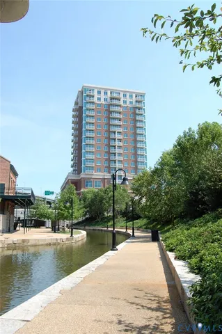 $2,550 | 301 Virginia Street, Unit U911, Richmond, VA 23219