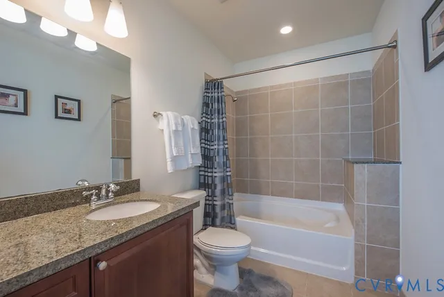 $2,550 | 301 Virginia Street, Unit U911, Richmond, VA 23219