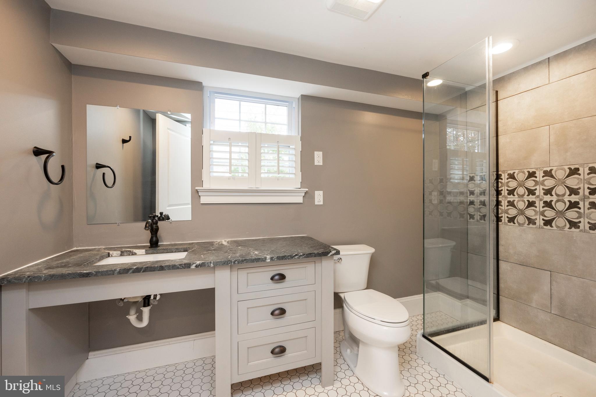 26 Ridge Road Phoenixville, PA 19460 - Photo 17 of 64 1st floor bathroom
