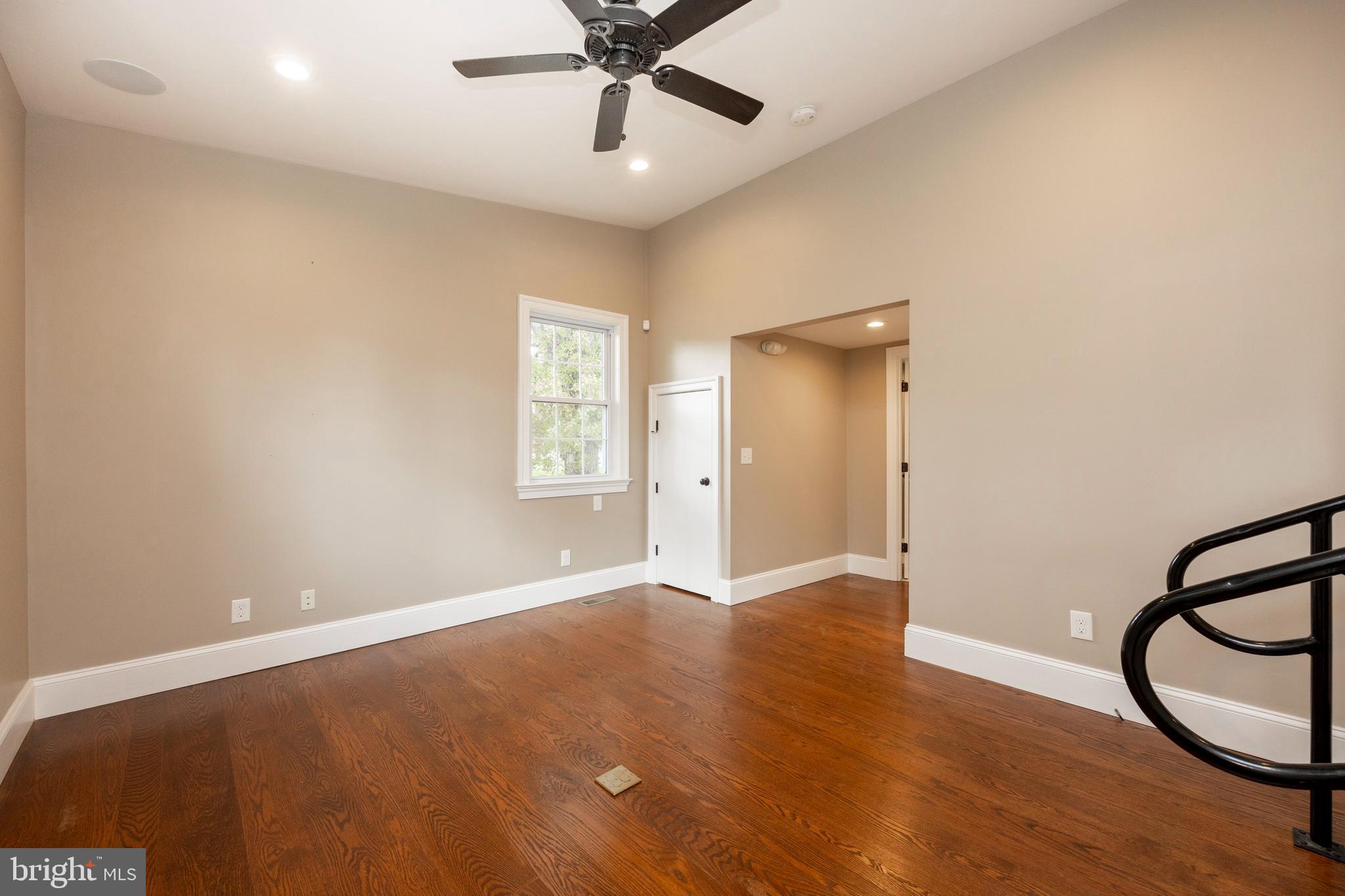 26 Ridge Road Phoenixville, PA 19460 - Photo 20 of 64 1st floor bedroom