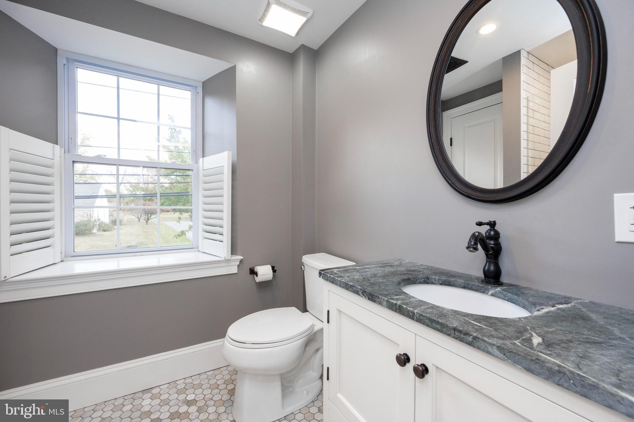26 Ridge Road Phoenixville, PA 19460 - Photo 33 of 64 2nd floor bathroom