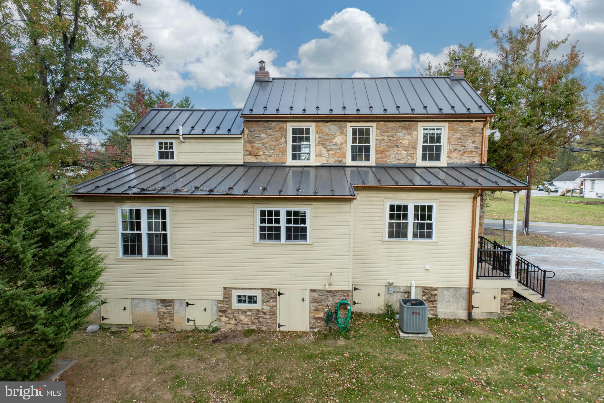 26 Ridge Road Phoenixville, PA 19460 - Photo 41 of 64 rear exterior