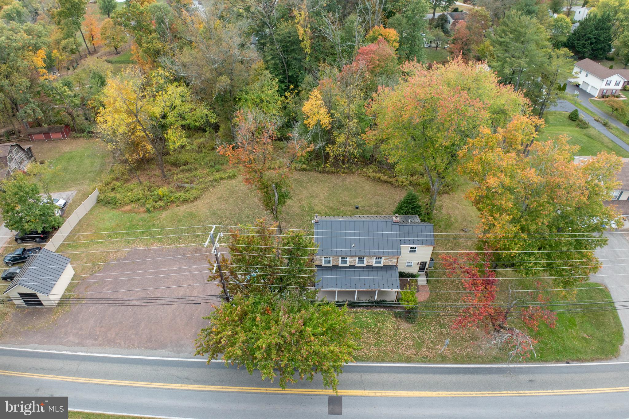 26 Ridge Road Phoenixville, PA 19460 - Photo 54 of 64 front aerial