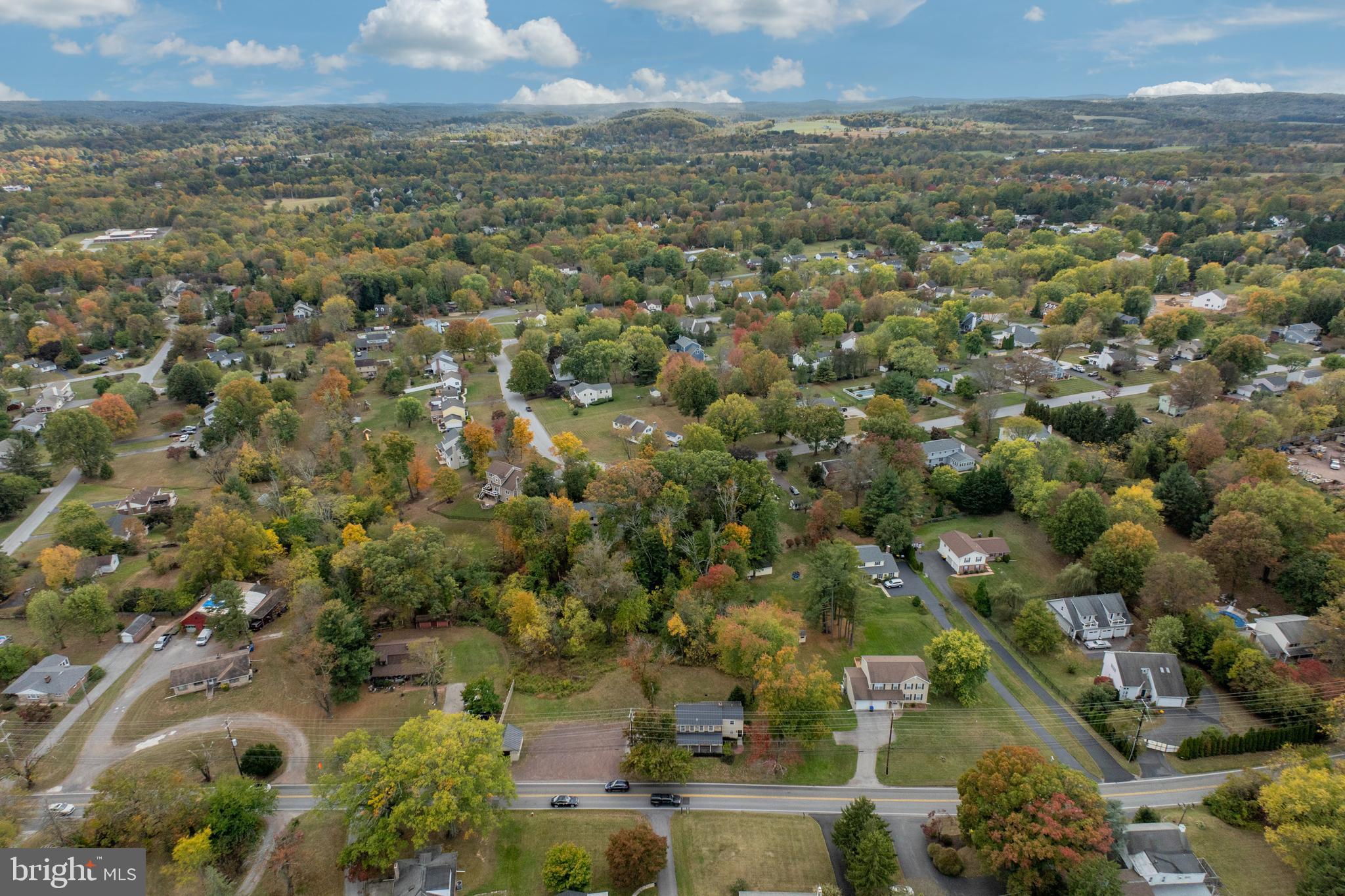 26 Ridge Road Phoenixville, PA 19460 - Photo 55 of 64 front aerial