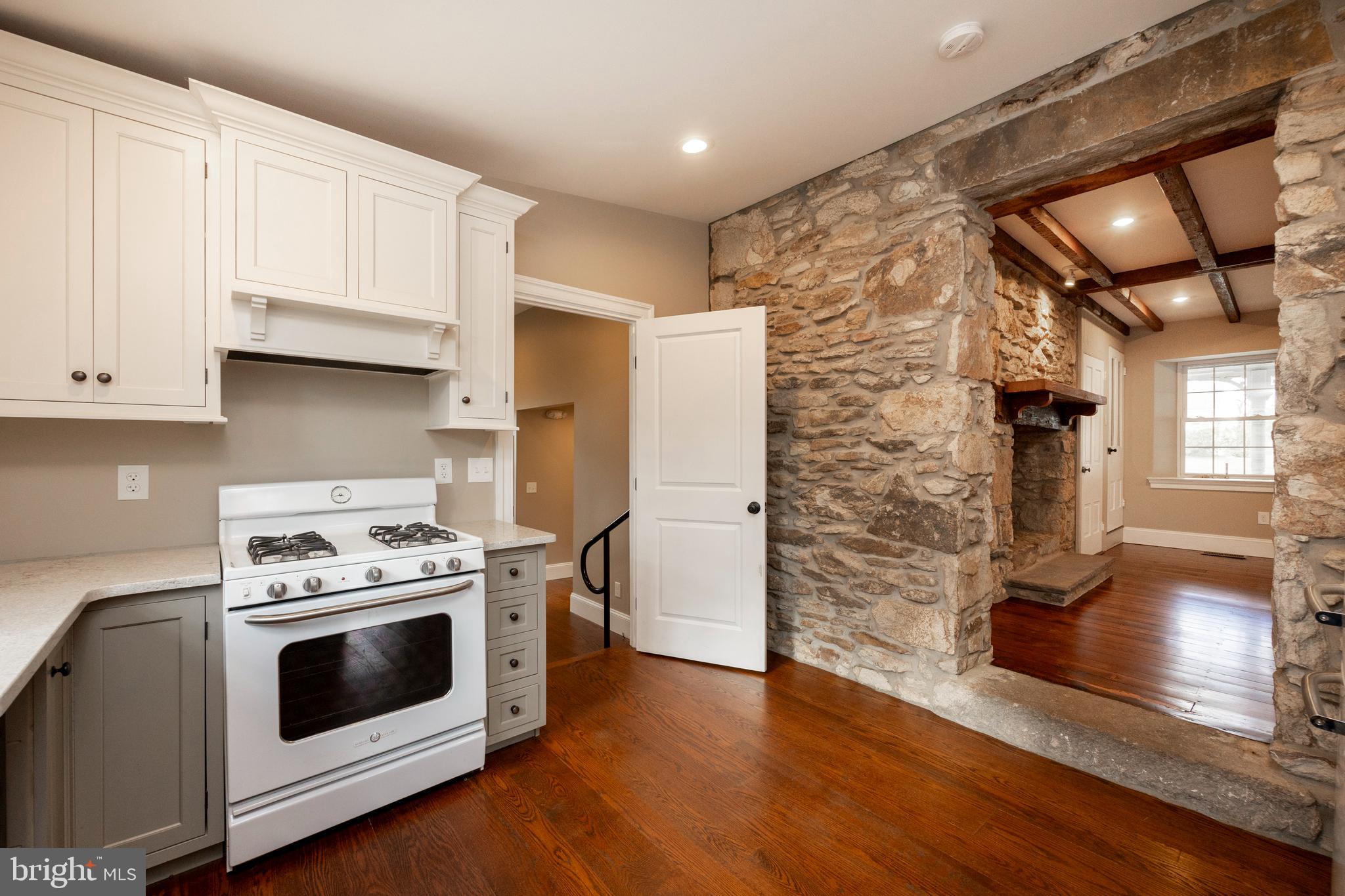 26 Ridge Road Phoenixville, PA 19460 - Photo 8 of 64 1st floor kitchen