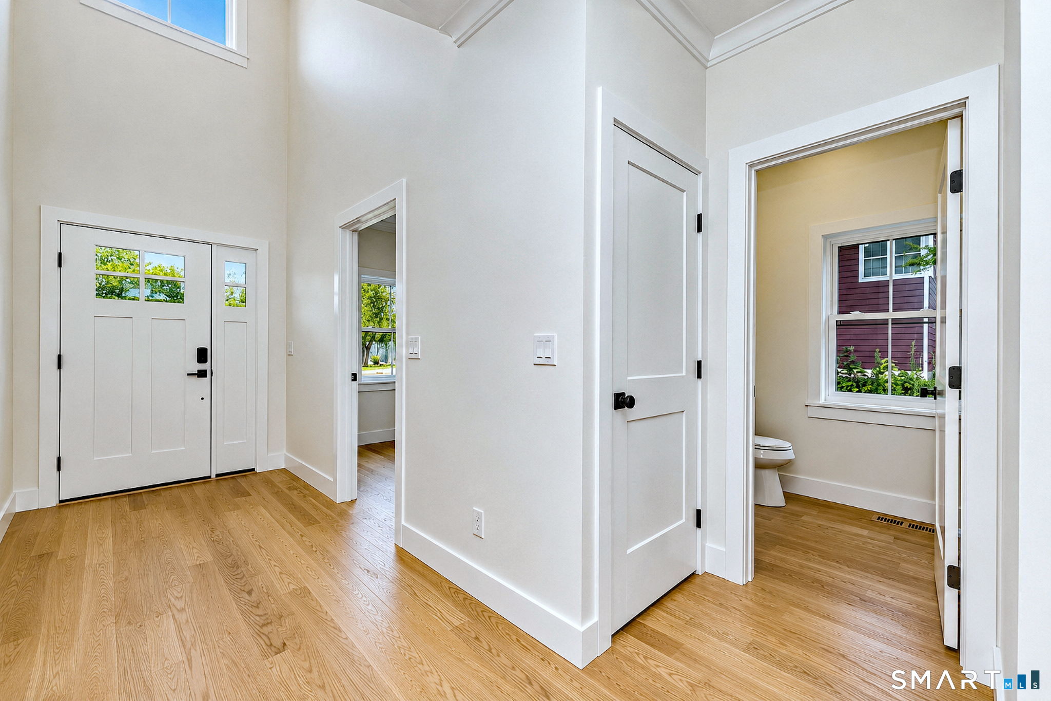 35 Myrtle Street Norwalk, CT 06855 - Photo 6 of 29