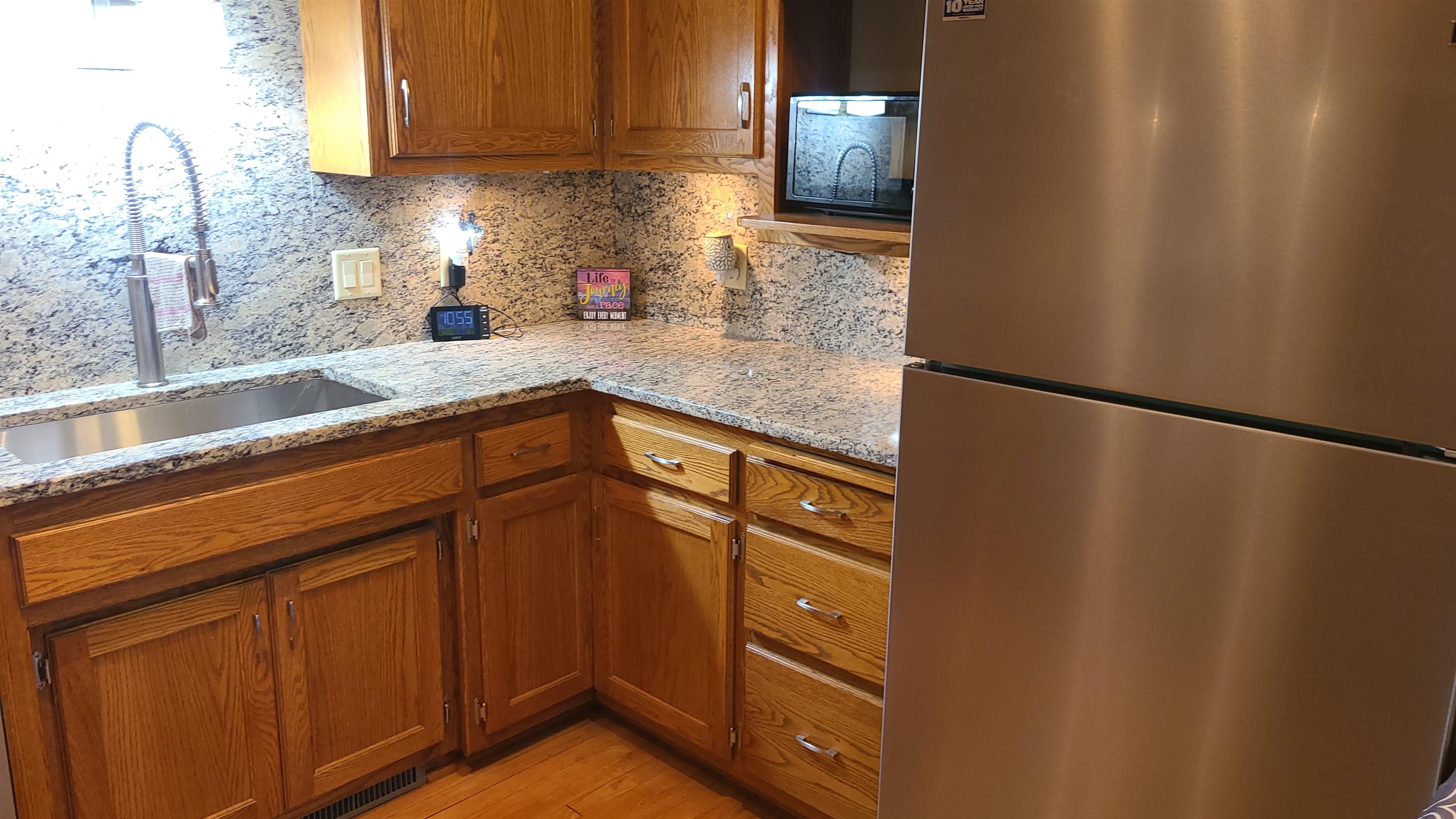 1807 Ridgeway Drive, Unit 38 De Pere, WI 54115 - Photo 14 of 35