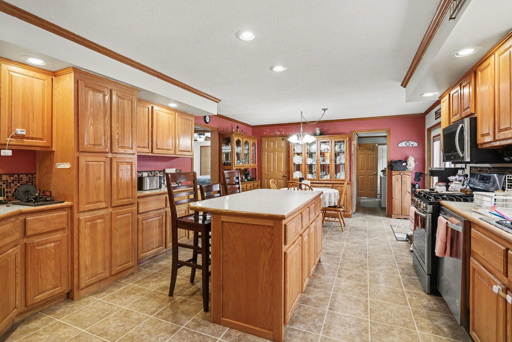 2510 Martin Road Beaverton, MI 48612 - Photo 13 of 33
