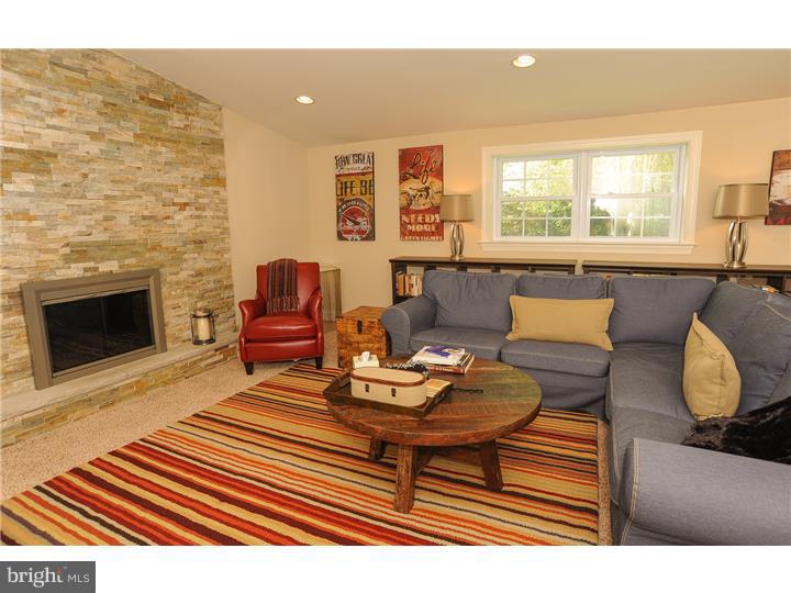 11 Buckwalter Road Audubon, PA 19403 - Photo 8 of 25 Family Room
