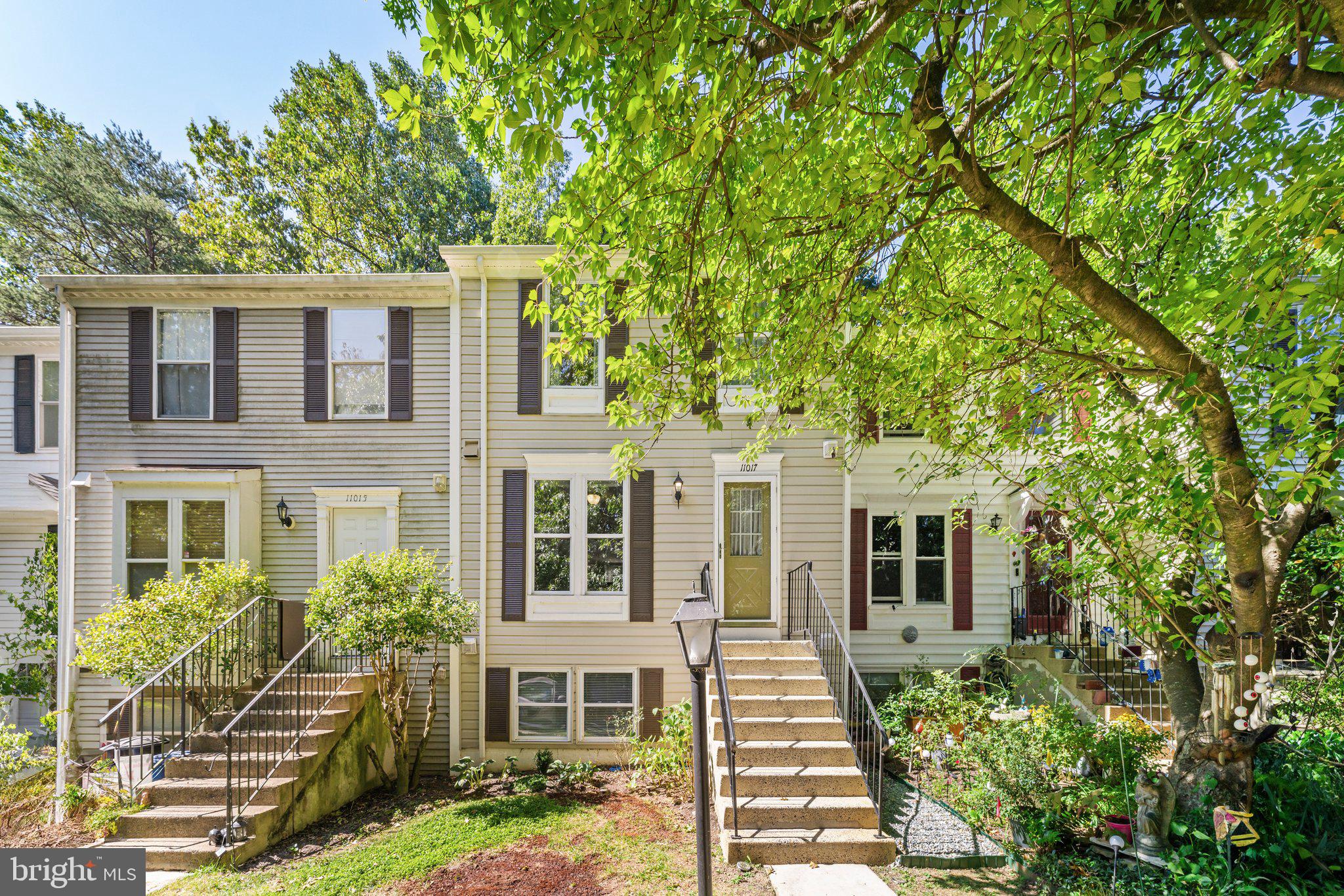11017 Barton Hill Court Reston, VA 20191 - Photo 2 of 39