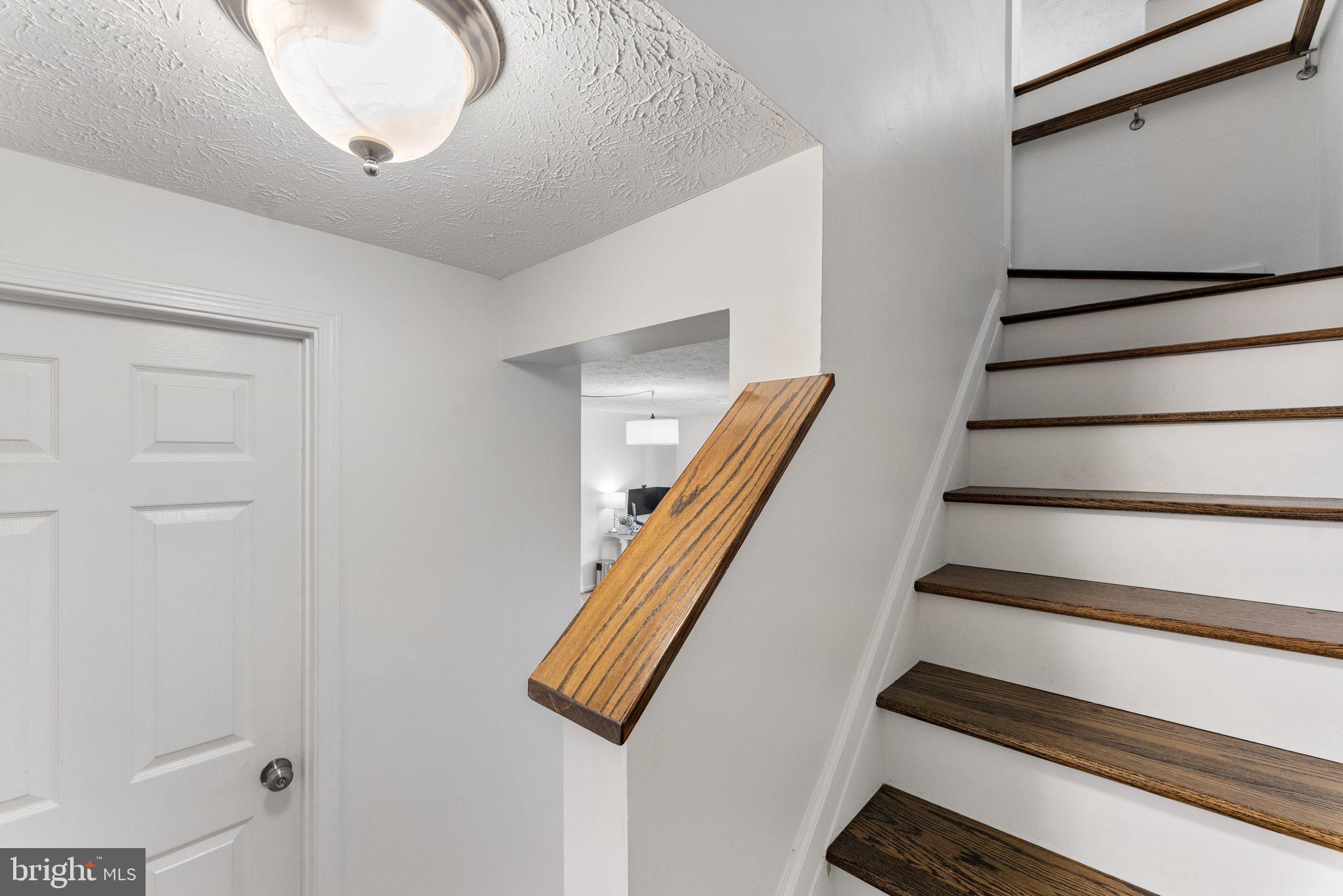 11017 Barton Hill Court Reston, VA 20191 - Photo 28 of 39