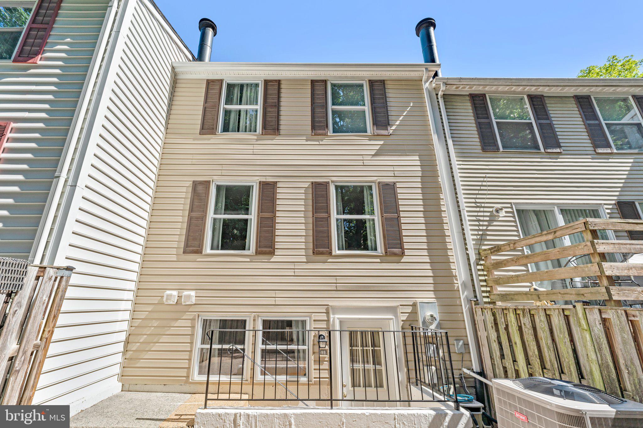11017 Barton Hill Court Reston, VA 20191 - Photo 38 of 39