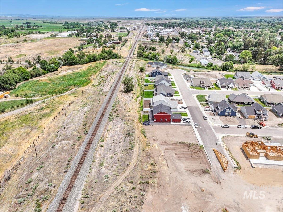 1018 Liberty Street Gooding, ID 83330 - Photo 16 of 18 Aerial perspective of suburban area