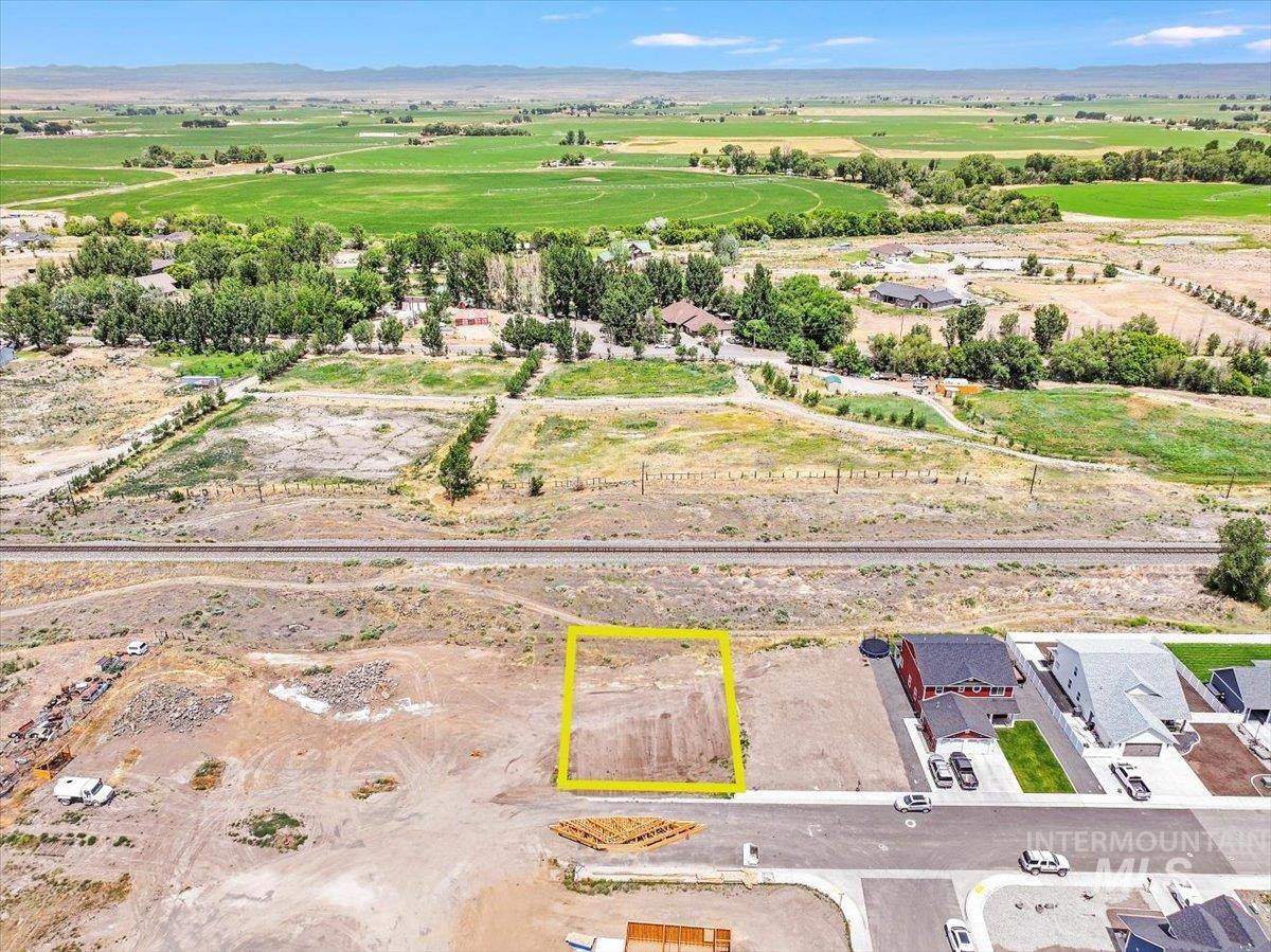 1018 Liberty Street Gooding, ID 83330 - Photo 5 of 18 Aerial view of sparsely populated area with property boundaries highlighted