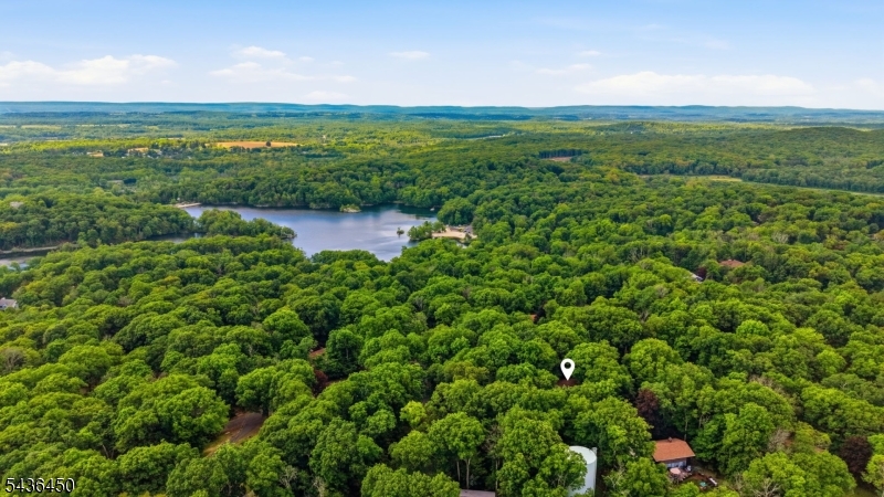 3 Crows Nest Road Andover, NJ 07821 - Photo 5 of 36