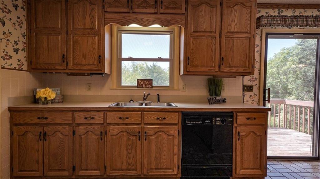 2110 Olde Farm Road Hudson, NC 28638 - Photo 12 of 39 Gallery Image 12