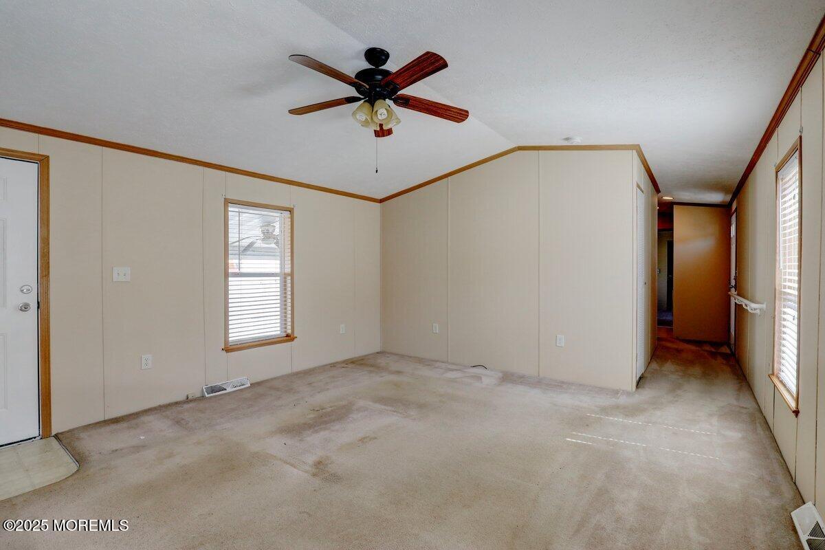 64 Antonia Drive Jackson, NJ 08527 - Photo 11 of 32 Family Room 5