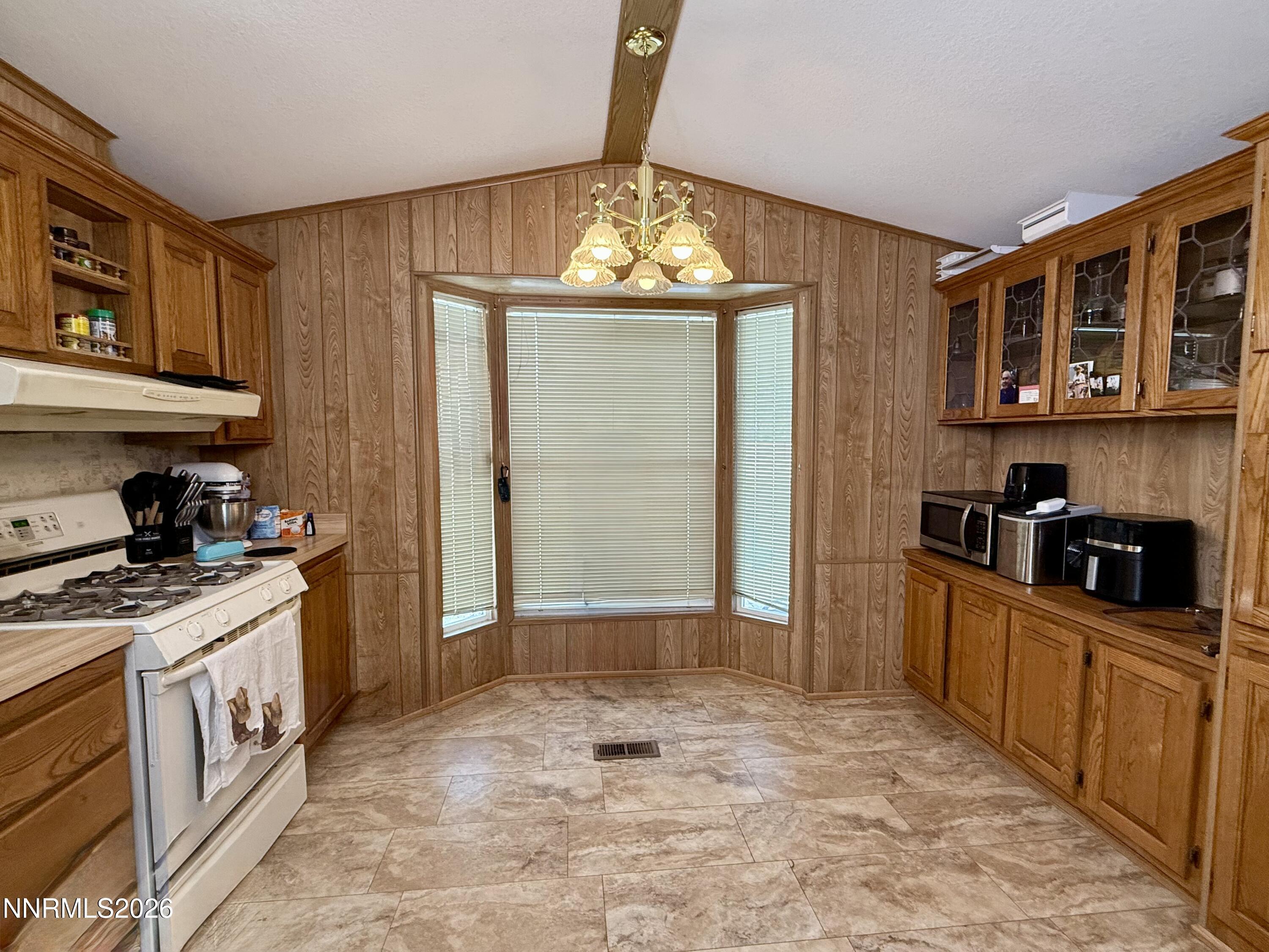 7350 West Rose Creek Road Winnemucca, NV 89445 - Photo 4 of 25 IMG_1381