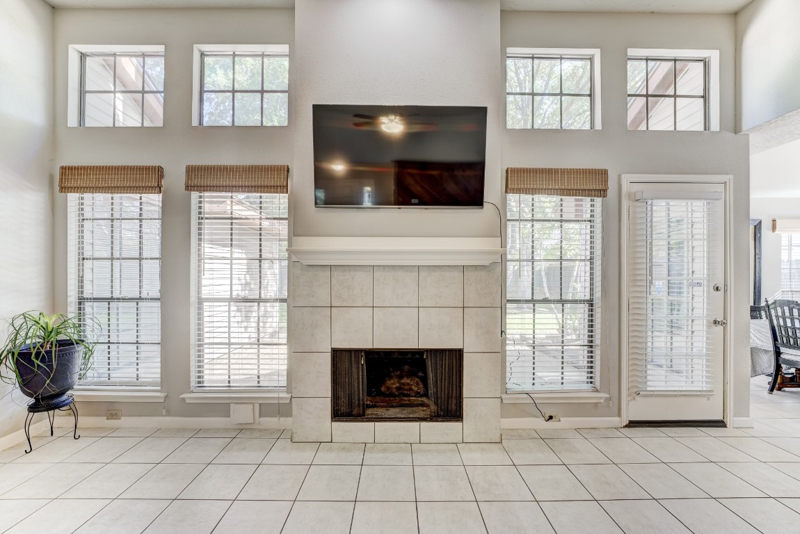 16134 Beechnut Street Houston, TX 77083 - Photo 11 of 50