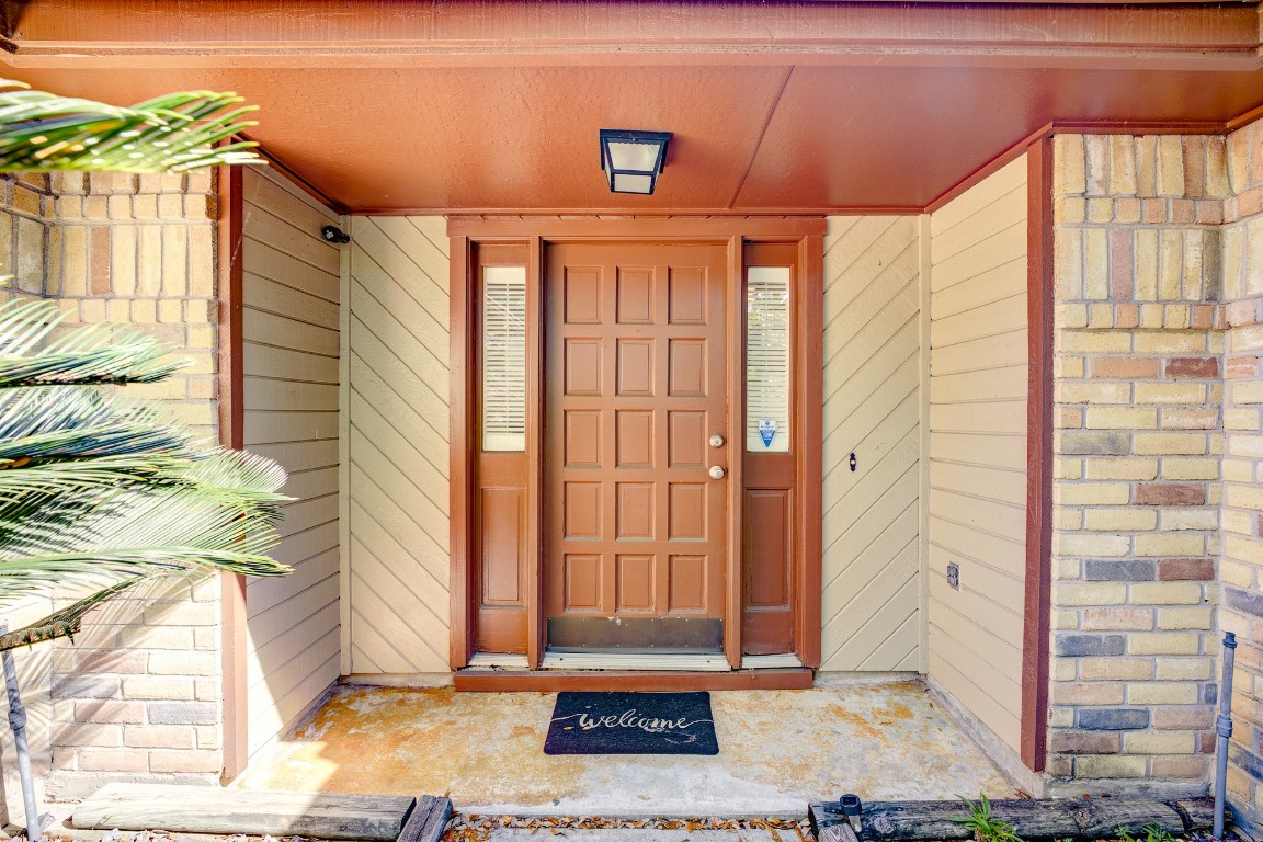 16134 Beechnut Street Houston, TX 77083 - Photo 5 of 50