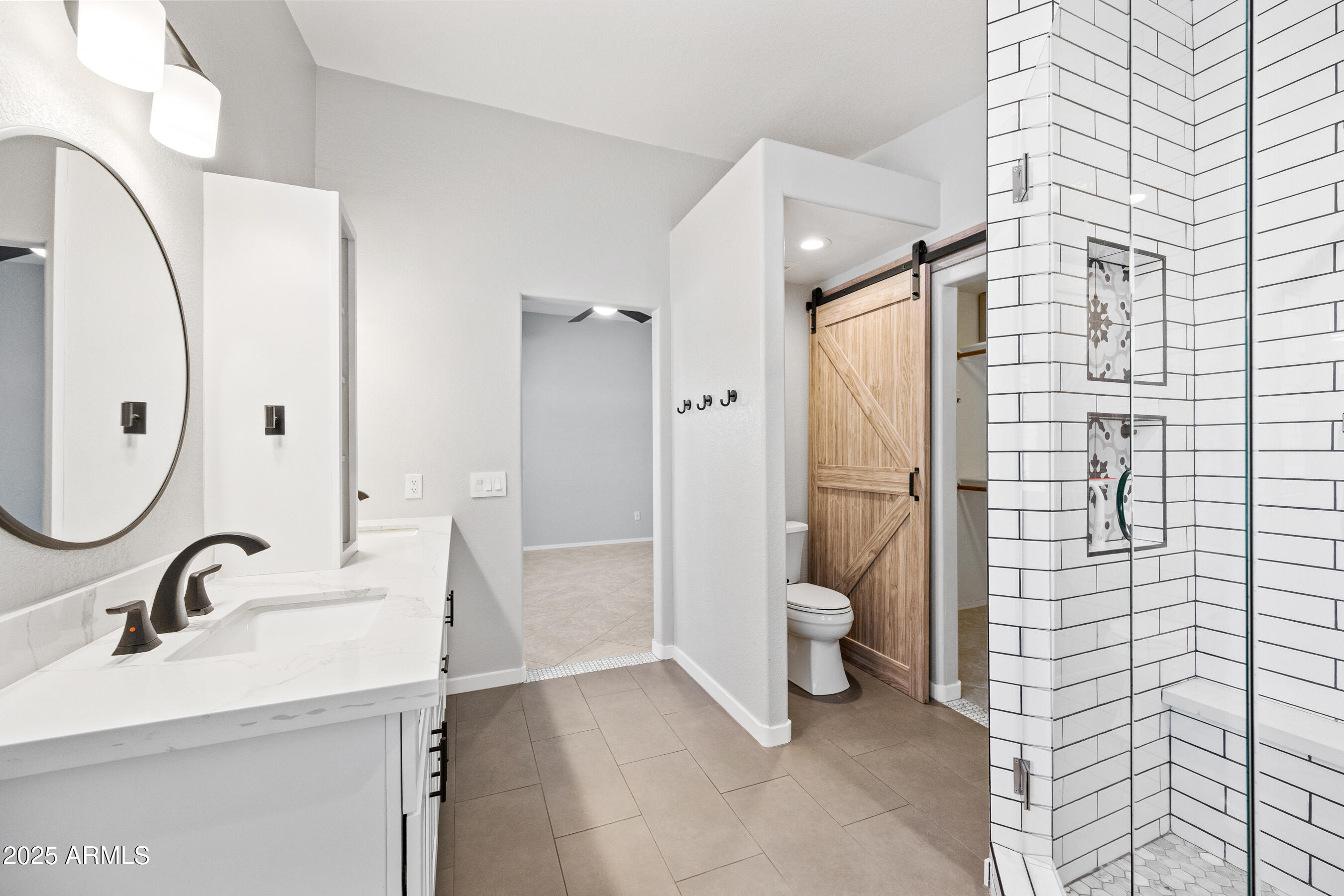 2508 East Paraiso Drive Phoenix, AZ 85024 - Photo 16 of 26 16-2508EPD-ocupix-