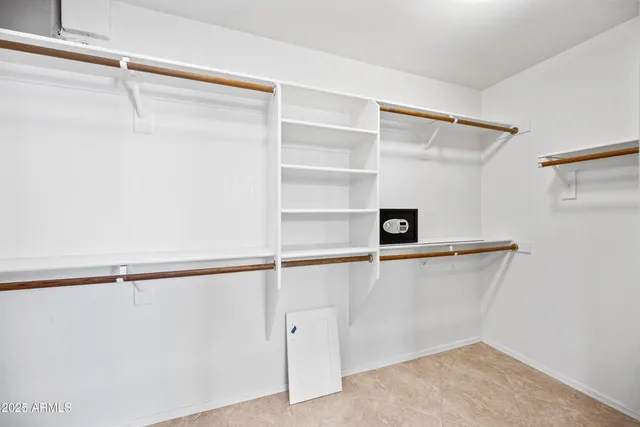 $2,400 | 2508 East Paraiso Drive, Phoenix, AZ 85024