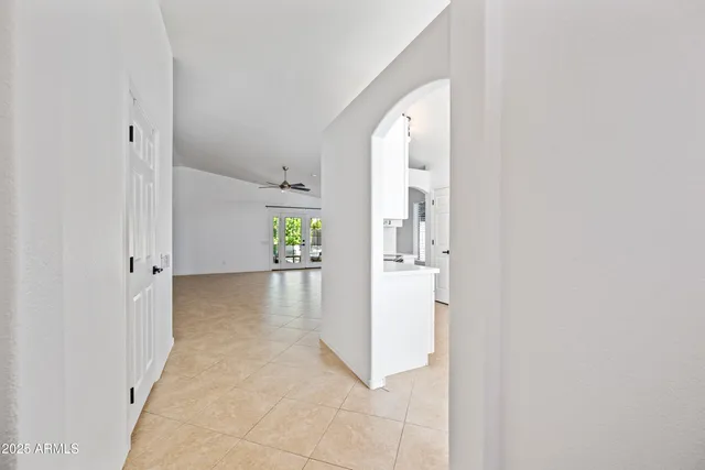 $2,400 | 2508 East Paraiso Drive, Phoenix, AZ 85024